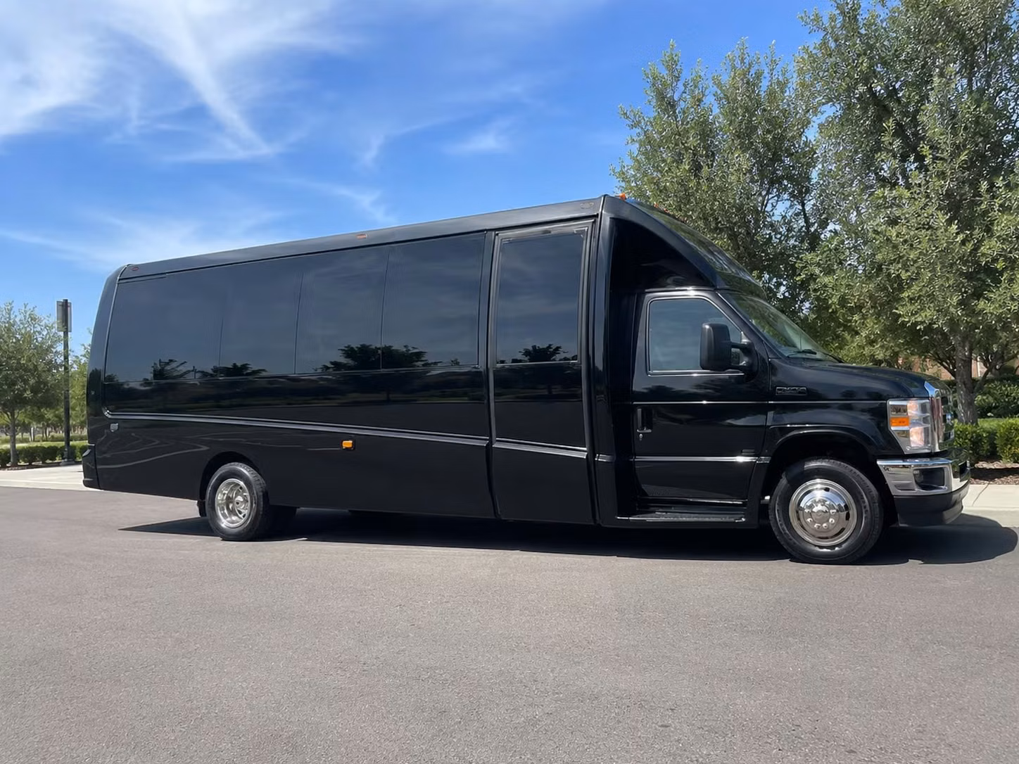 18 passenger minibus
