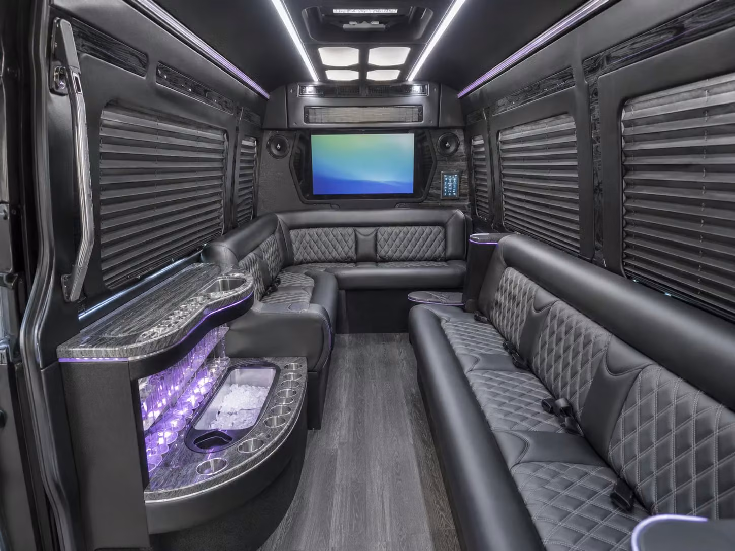 construction site shuttles and skilled trades transportation throughout greater bridgeport