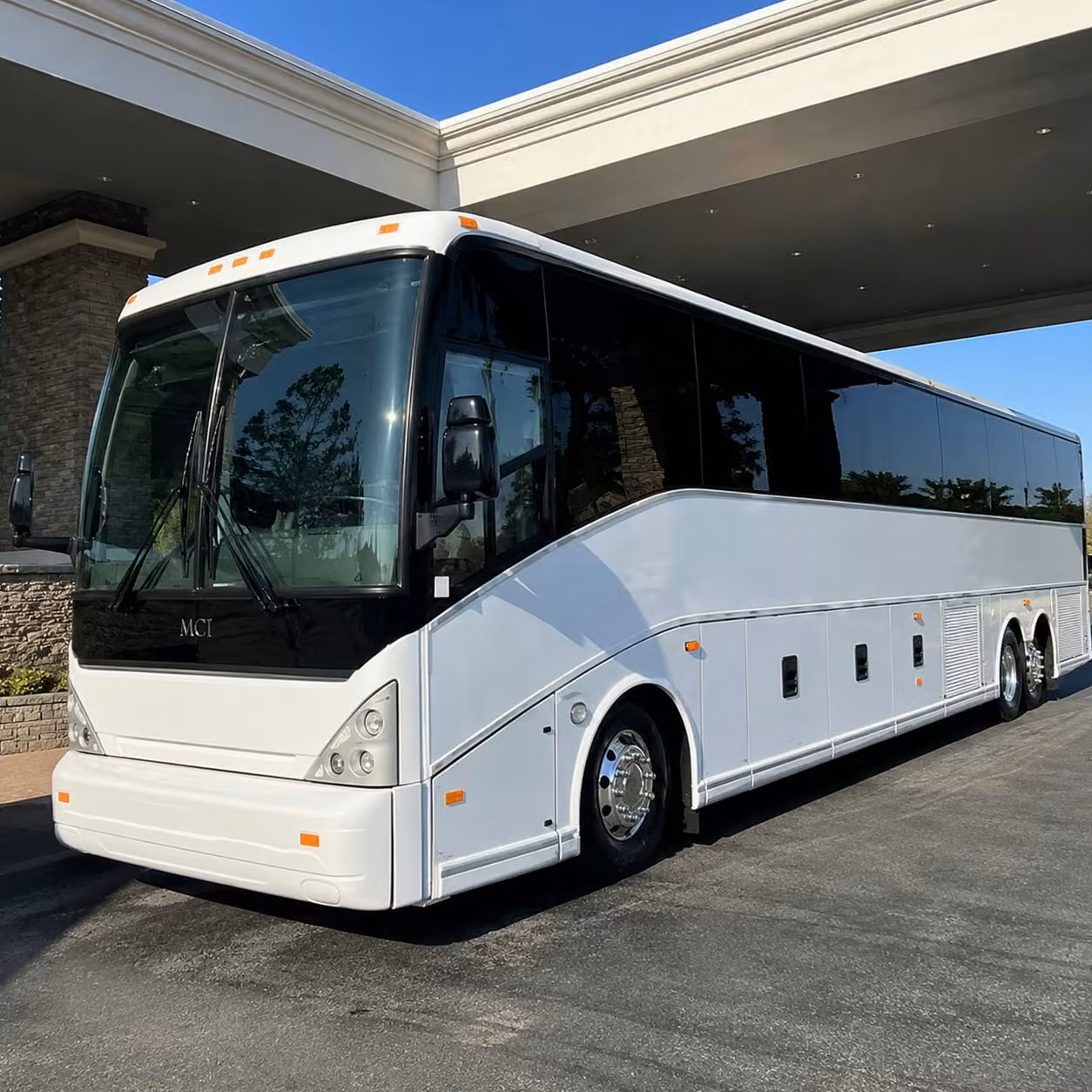shuttle bus services for bridgeport s healthcare manufacturing and corporate employers